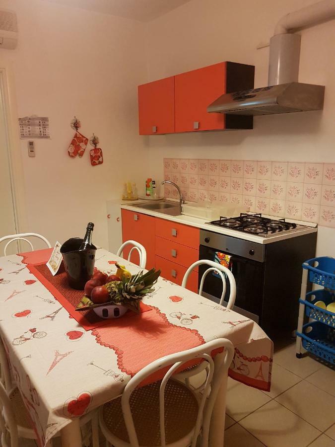 Casa Vacanze Manila Marina di Mancaversa Eksteriør billede